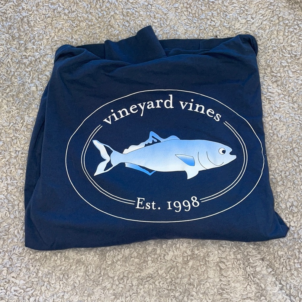 Vineyard Vines Womans light hoodie